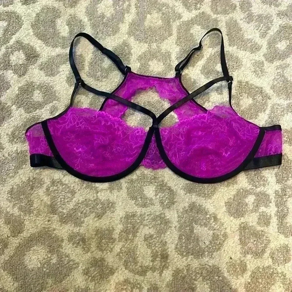 Bralette Lacy Black and Magenta 1x - Picture 1 of 4